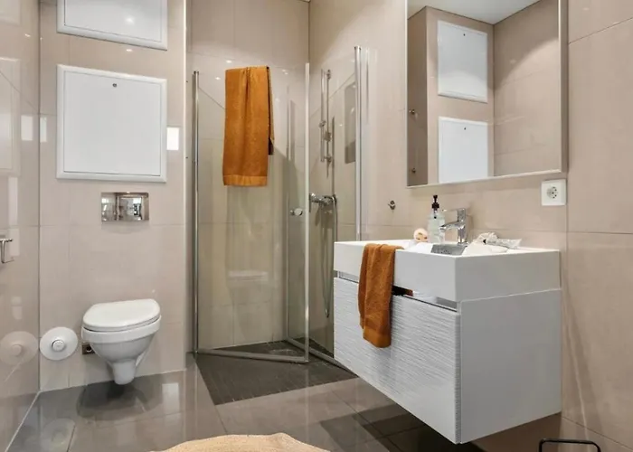 公寓 Sentrumsnaer Ved Sjoen! Fast Parkering 卑爾根