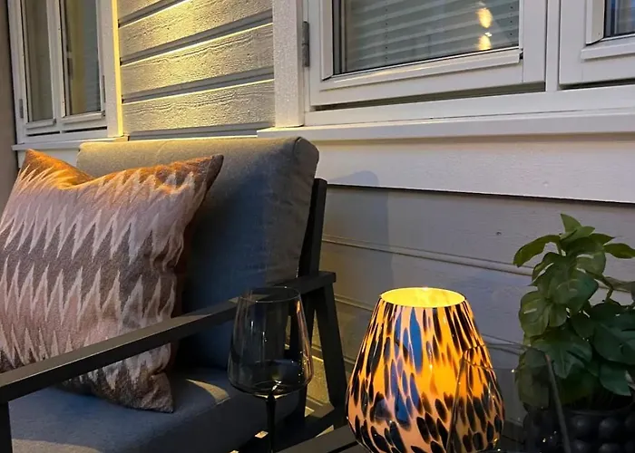 شقة Sentrumsnaer Ved Sjoen! Fast Parkering